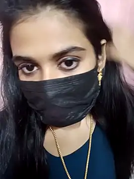 umairahaasan 1 online show from 09.23.25