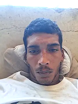 Snapshot of Zinedean24 chatting on 04.12.26 Zinedean24 online show from 04.12.26