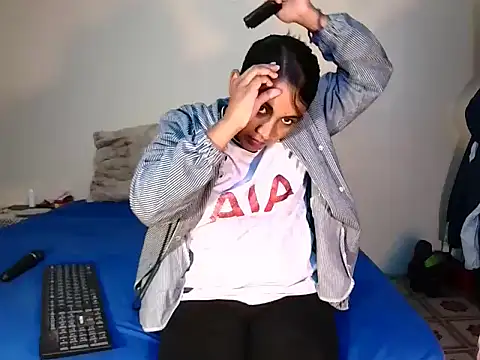 Snapshot of indiansweetflava chatting on 10.07.25 indiansweetflava online show from 10.07.25