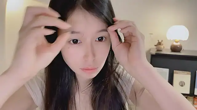Onechestnut online show from 04.18.26
