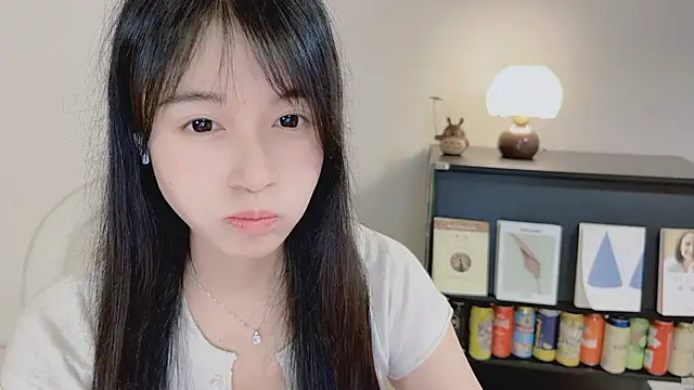 Onechestnut online show from 05.11.26