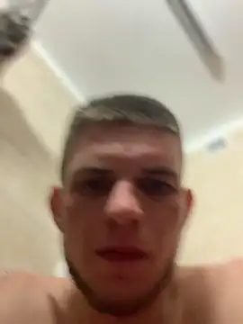 Snapshot of macho1347 chatting on 10.06.25 macho1347 online show from 10.06.25