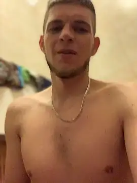 Snapshot of macho1347 chatting on 10.07.25 macho1347 online show from 10.07.25