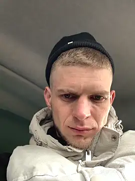 Snapshot of macho1347 chatting on 02.11.26 macho1347 online show from 02.11.26