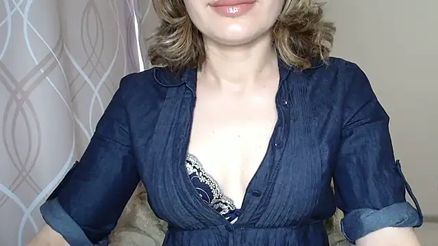 miss  Sophie online show from 09.10.25