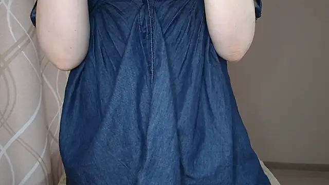 miss  Sophie online show from 04.25.26