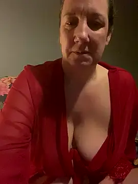 X-Victoria-X online show from 11.06.25