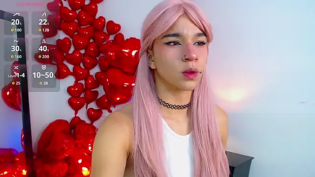 Snapshot of miascarlet_16 chatting on 09.30.25 miascarlet 16 online show from 09.30.25