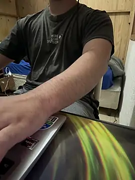 Snapshot of Brinquedo-da-zoe chatting on 02.26.26 Brinquedo-da-zoe online show from 02.26.26