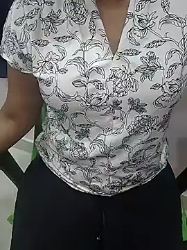 Snapshot of Anuforyou19 chatting on 09.15.25 Anuforyou19 online show from 09.15.25