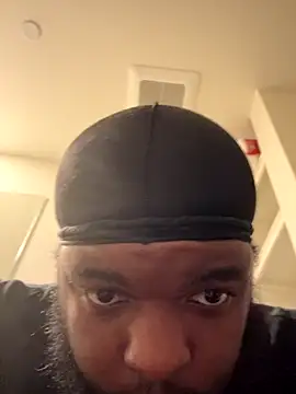 sneakdalink online show from 11.18.25