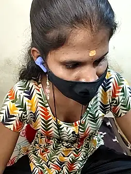 Snapshot of ranisanthutelugu chatting on 09.29.25 ranisanthutelugu online show from 09.29.25