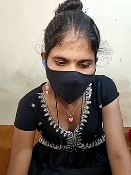 Snapshot of ranisanthutelugu chatting on 10.03.25 ranisanthutelugu online show from 10.03.25