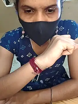 Snapshot of ranisanthutelugu chatting on 11.26.25 ranisanthutelugu online show from 11.26.25