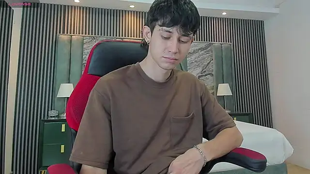 Michael blue online show from 09.09.25