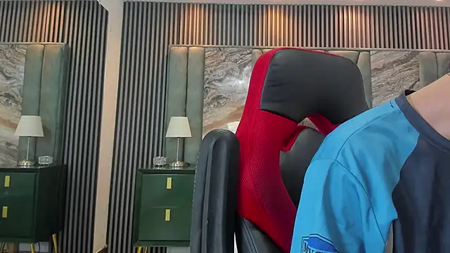 Michael blue online show from 09.12.25