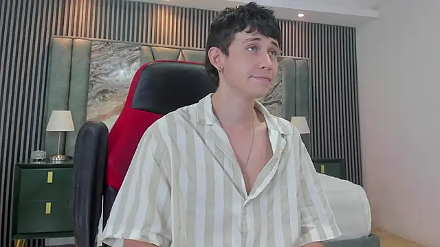 Michael blue online show from 09.16.25