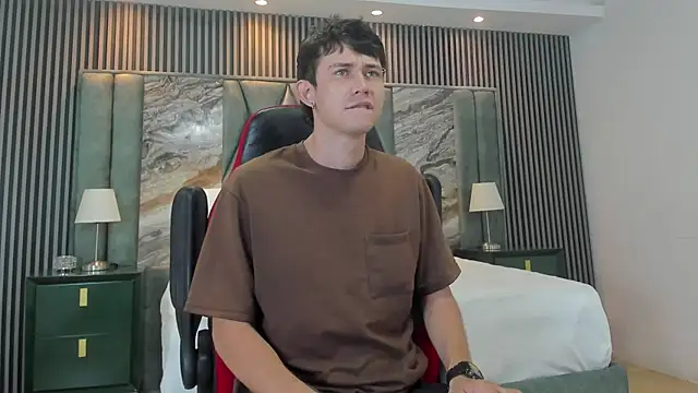 Michael blue online show from 09.18.25