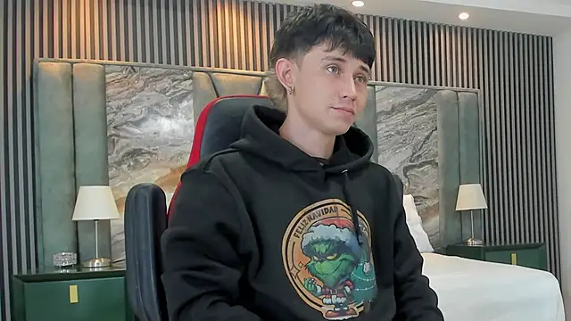 Michael blue online show from 10.12.25