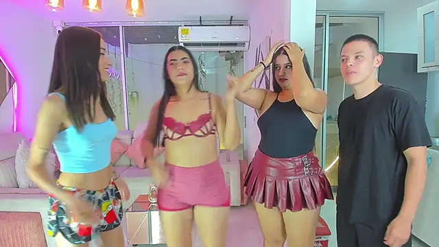 stangirls  online show from 11.04.25