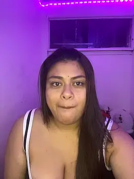 Snapshot of NattashaMore_0719 chatting on 09.21.25 NattashaMore 0719 online show from 09.21.25