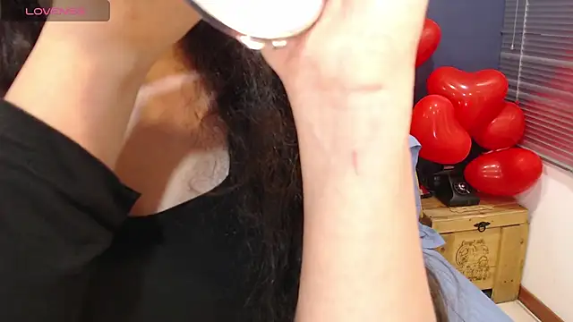 KendraaSimons online show from 03.03.26