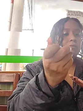 Snapshot of You-sexy-starr chatting on 11.20.25 You-sexy-starr online show from 11.20.25