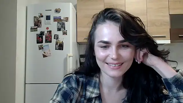 Silviaa a online show from 09.29.25