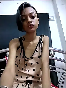 Your-Kitkat online show from 10.09.25