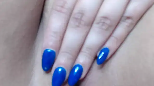 Snapshot of Princess_pussy01 chatting on 10.21.25 Princess pussy01 online show from 10.21.25