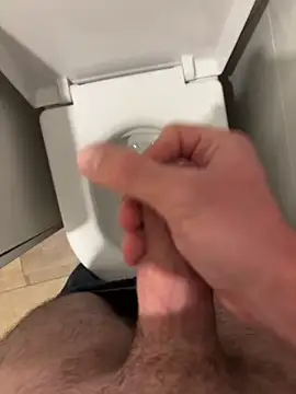 hugehairycock 98 online show from 11.30.25