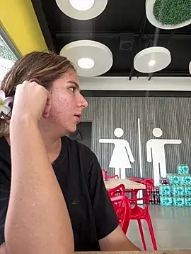 AllieYourGirl online show from 04.10.26