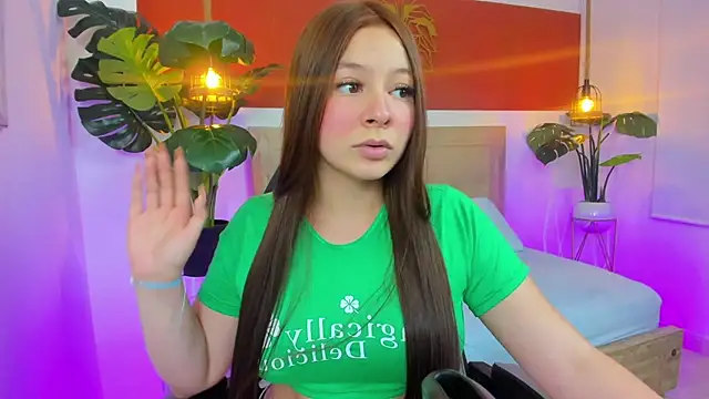 kitty sweeety  online show from 10.08.25