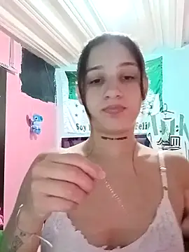 Snapshot of Arii_collins1 chatting on 09.24.25 Arii collins1 online show from 09.24.25