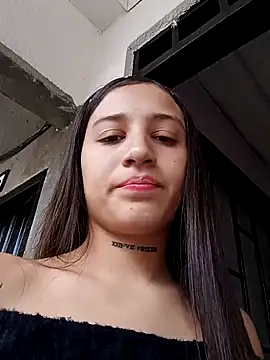 Snapshot of Arii_collins1 chatting on 10.13.25 Arii collins1 online show from 10.13.25