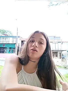 Snapshot of Arii_collins1 chatting on 11.19.25 Arii collins1 online show from 11.19.25