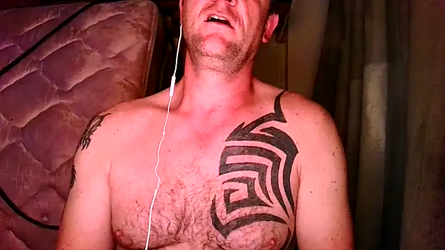 Snapshot of Yournaughty chatting on 04.09.26 Yournaughty online show from 04.09.26