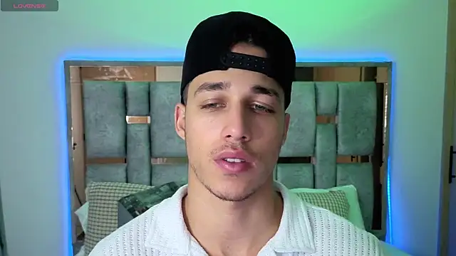 Snapshot of orionblaze69_ chatting on 10.19.25 orionblaze69 online show from 10.19.25