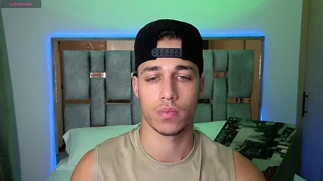 Snapshot of orionblaze69_ chatting on 10.20.25 orionblaze69 online show from 10.20.25