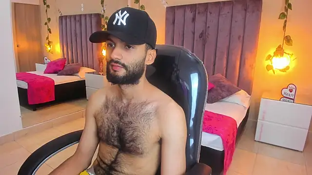 Snapshot of Ryan_Jackson_ chatting on 10.31.25 Ryan Jackson online show from 10.31.25