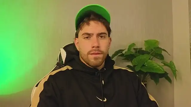 Ades Lowe online show from 12.18.25