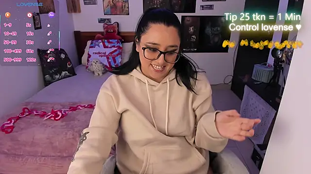 Cherry blush  online show from 02.02.26