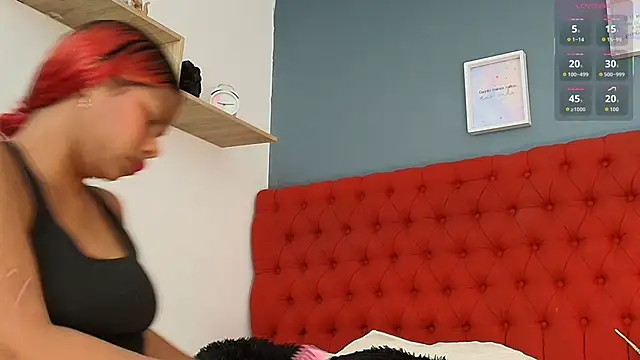 keyla mejia online show from 10.09.25