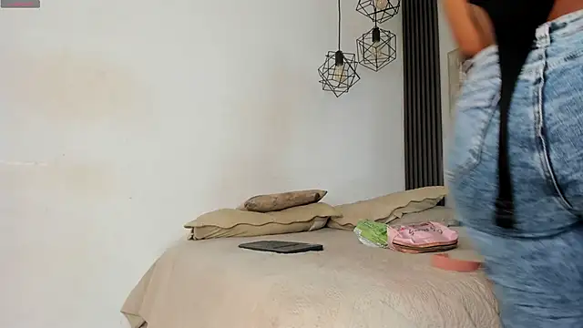 keyla mejia online show from 03.11.26