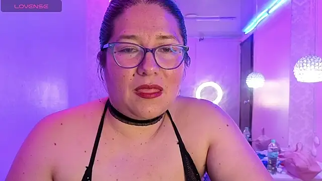 scarlett widow  online show from 05.27.26