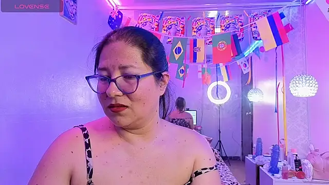 scarlett widow  online show from 06.29.26