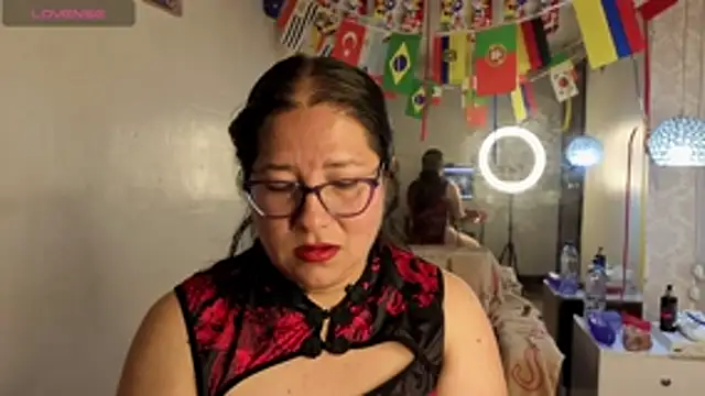 scarlett widow  online show from 07.18.26