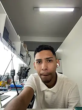 Oqui online show from 04.22.26
