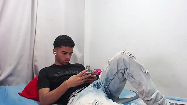 camillo beischel  online show from 01.05.26