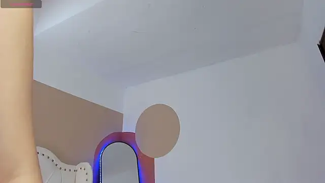 Snapshot of Alison_Milk chatting on 11.27.25 Alison Milk online show from 11.27.25